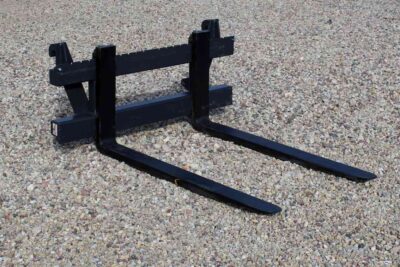 Palečių šakės EURO 2500 kg.