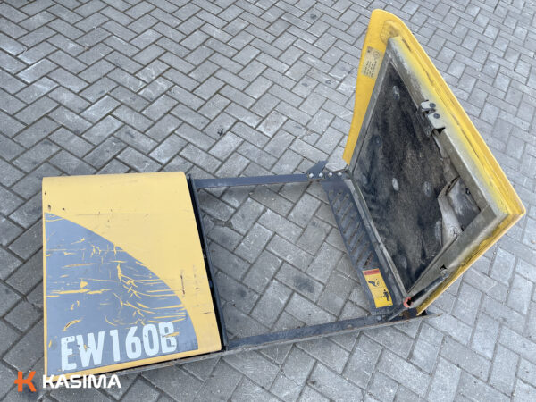 Volvo excavator used side doors