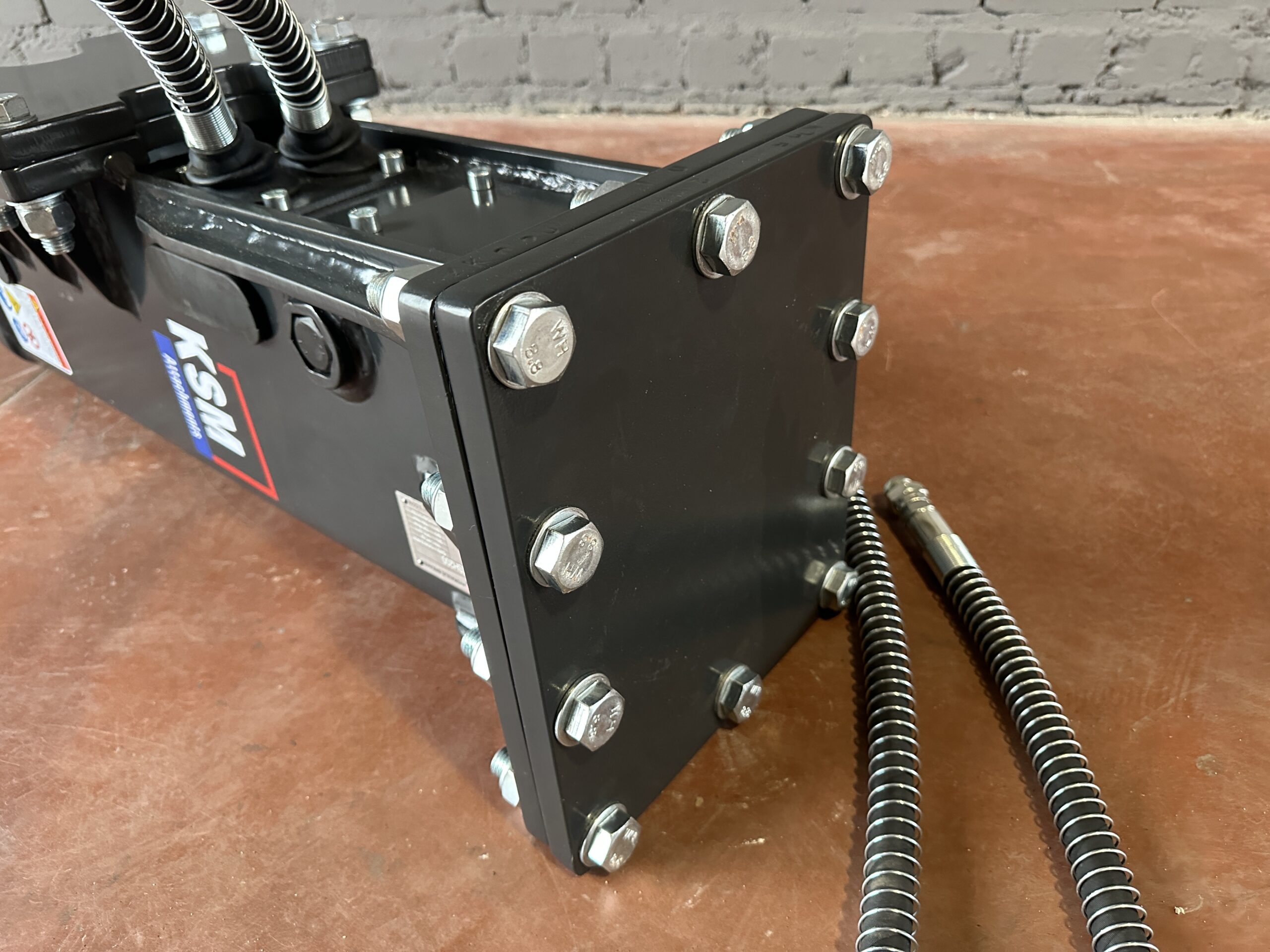 Hydraulic hammer KSM Attachments KSH200 with front mounting - Image 9