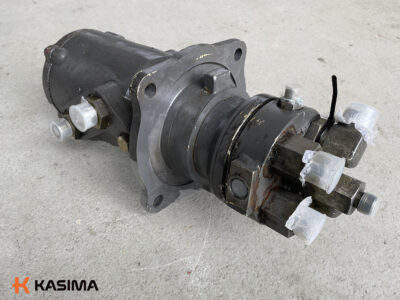 Volvo center swivel joint