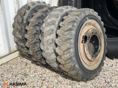 Naudotos padangos su ratlankiais 10.00-20