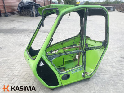 Кабина водителя Merlo 32.6