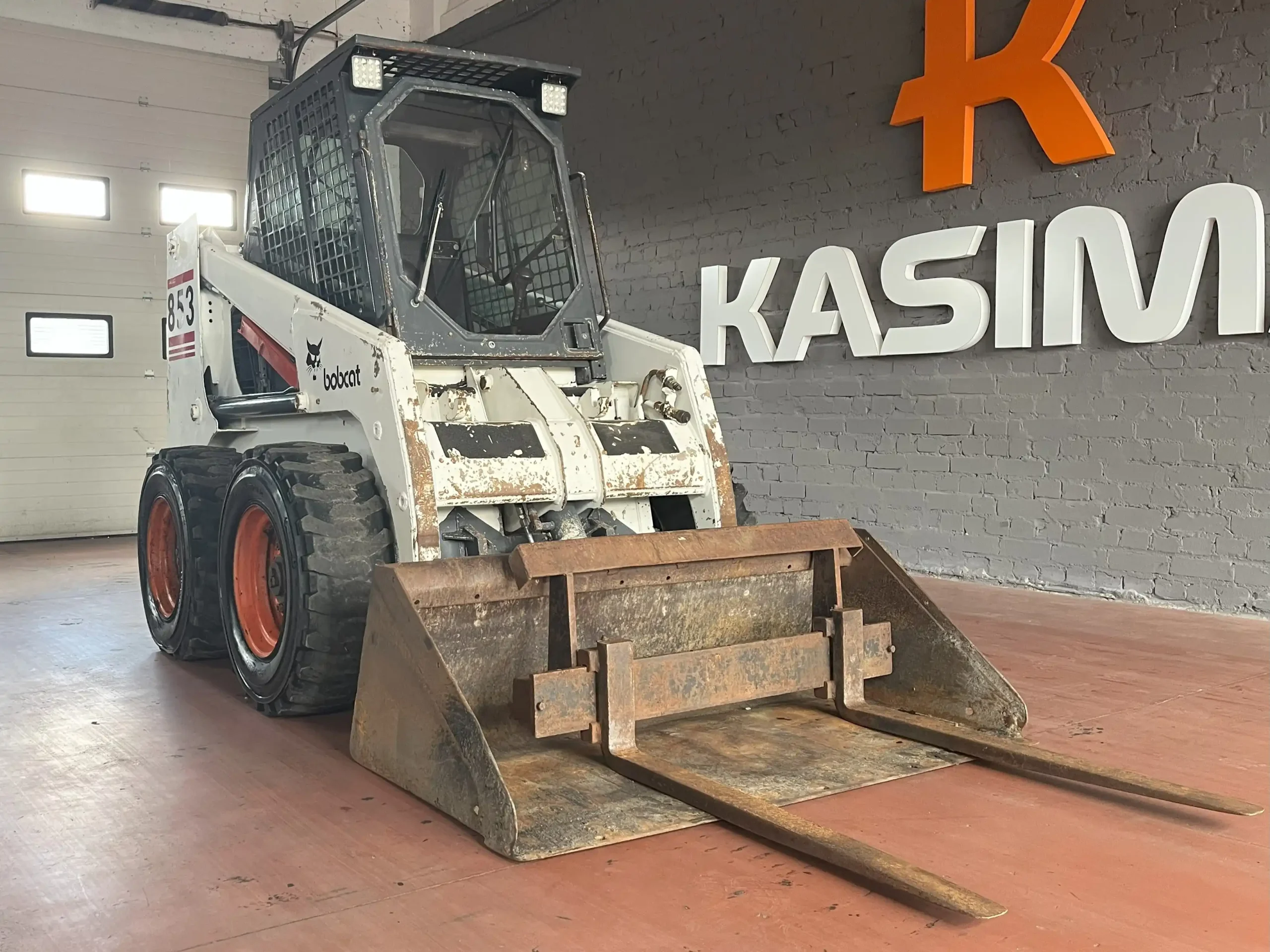 Bobcat 853