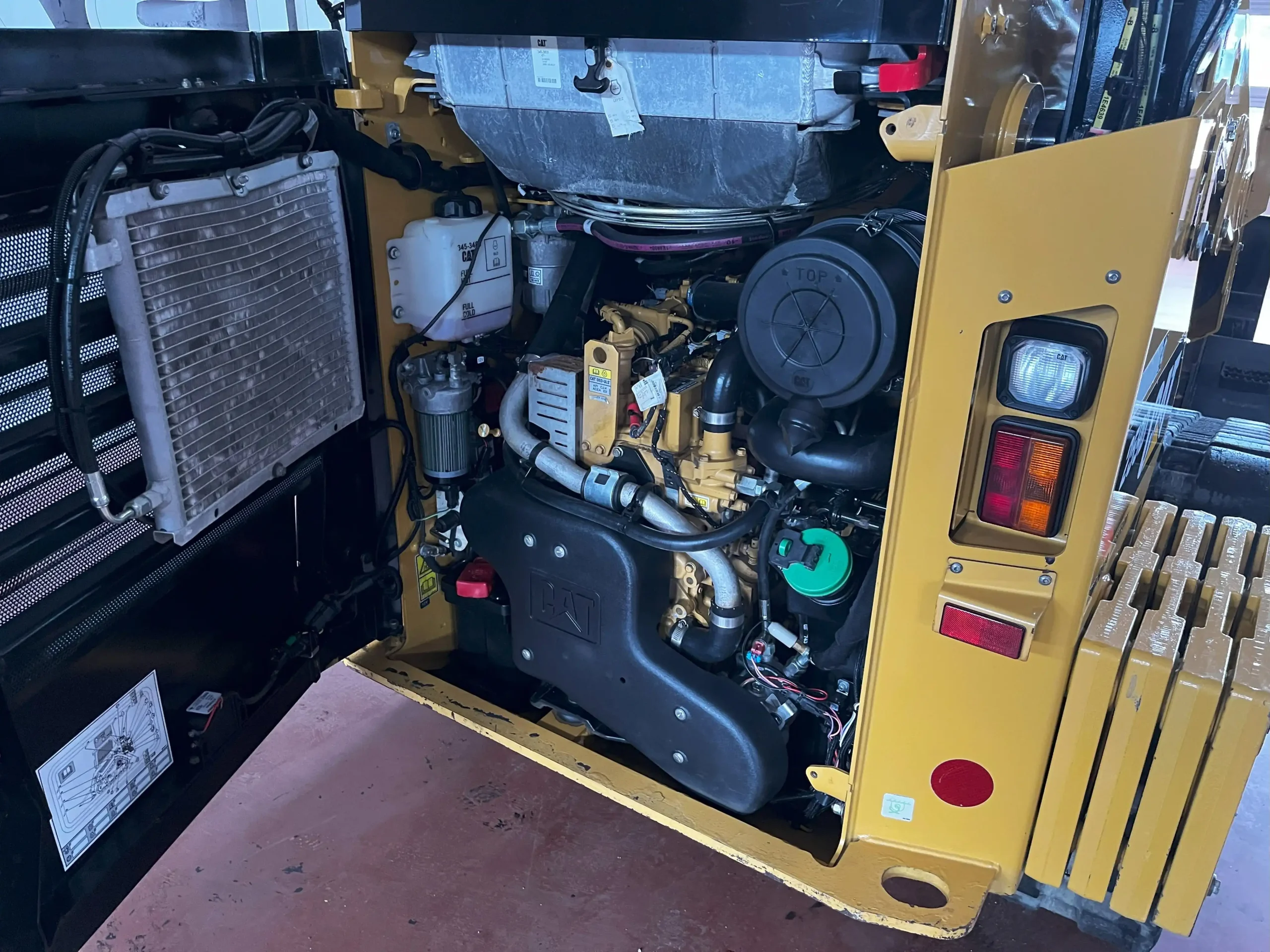 CAT 259D - Image 15