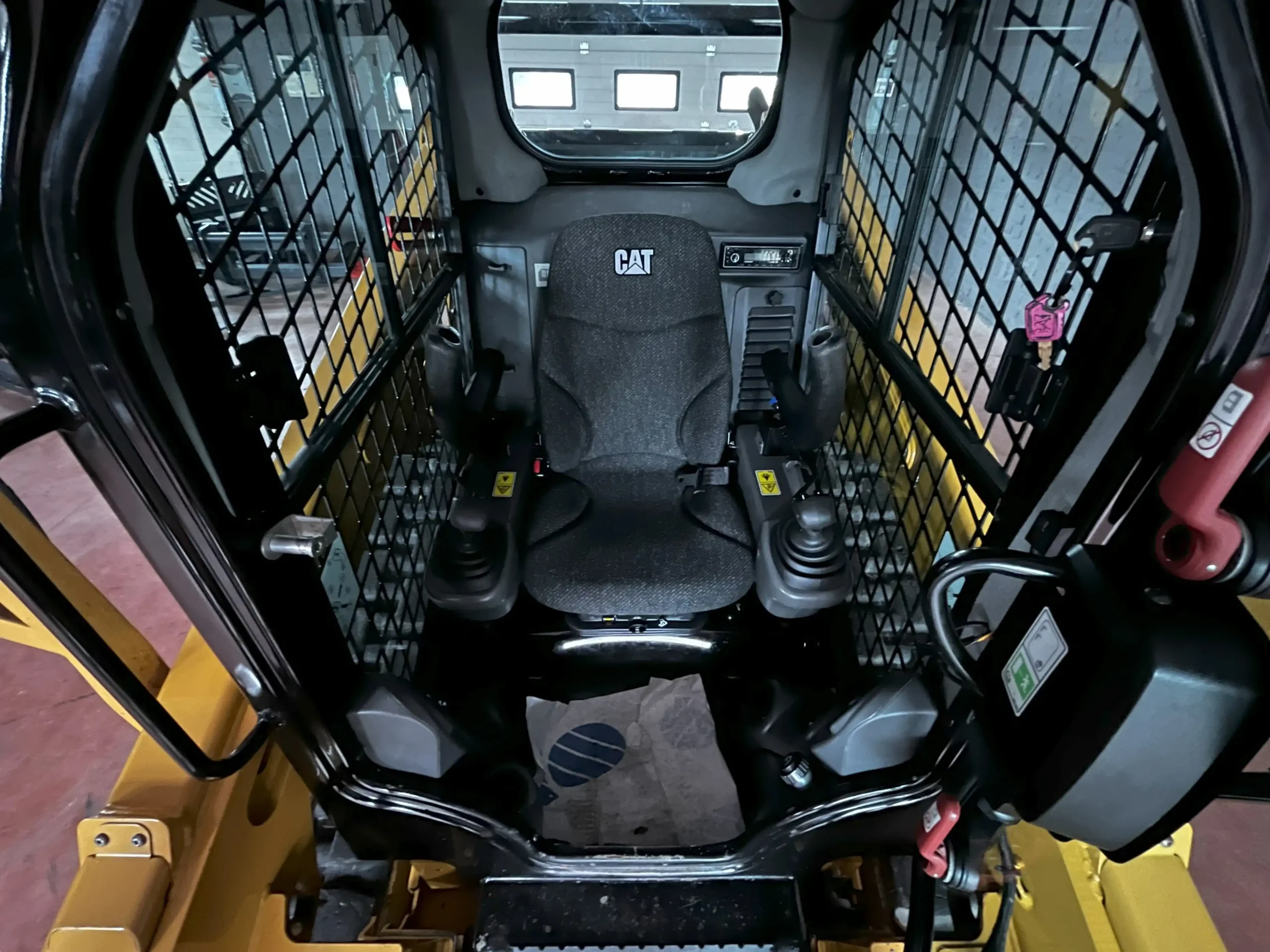CAT 259D - Image 23