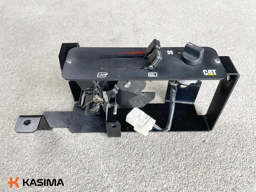 CAT 303E kabinos šildytuvo reguliatorius